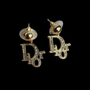 ❤️DIOR Gold Stamped Earrings